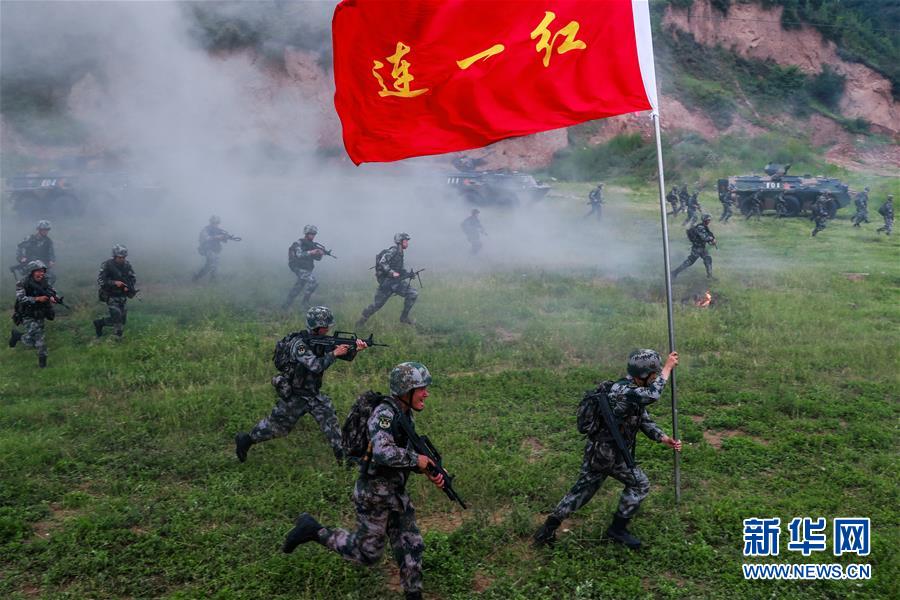 （圖文互動）（1）永遠的英雄連&mdash;&mdash;第83集團軍某旅&ldquo;紅一連&rdquo;弘揚抗戰(zhàn)精神練兵備戰(zhàn)記事