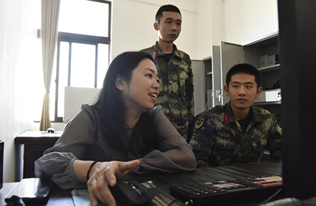 軍嫂鄭如:雖苦不怕，是我對愛的承諾