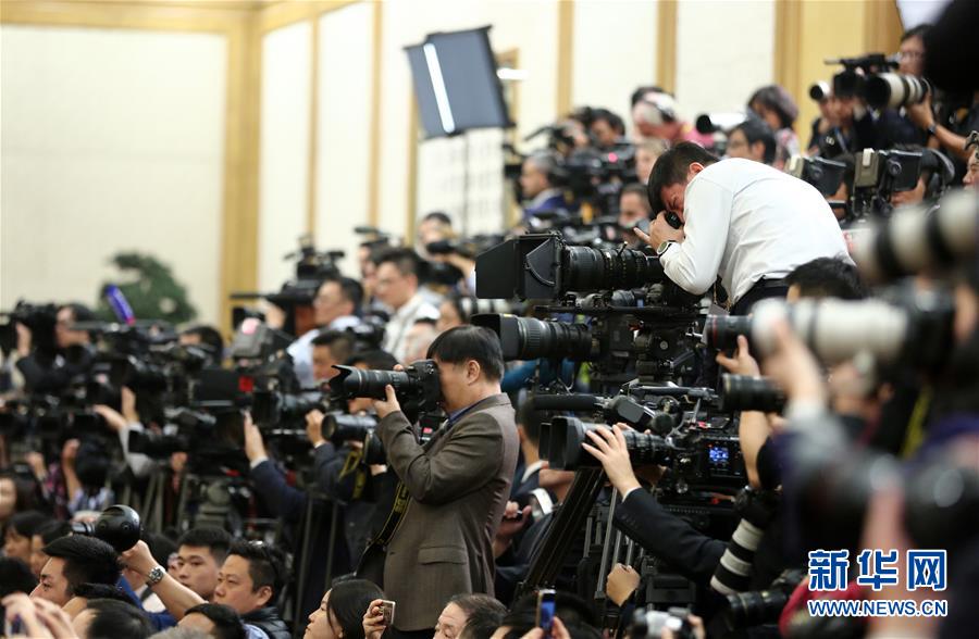 （圖文互動）（1）見證盛會 記錄輝煌&mdash;&mdash;黨的十九大新聞宣傳報道亮點掃描