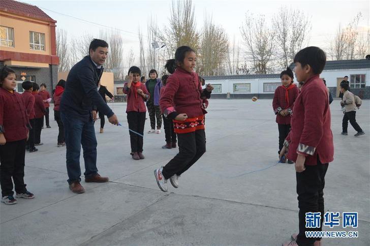 （改革先鋒風采&middot;圖文互動）（1）庫爾班&middot;尼亞孜：民族團結進步的踐行者
