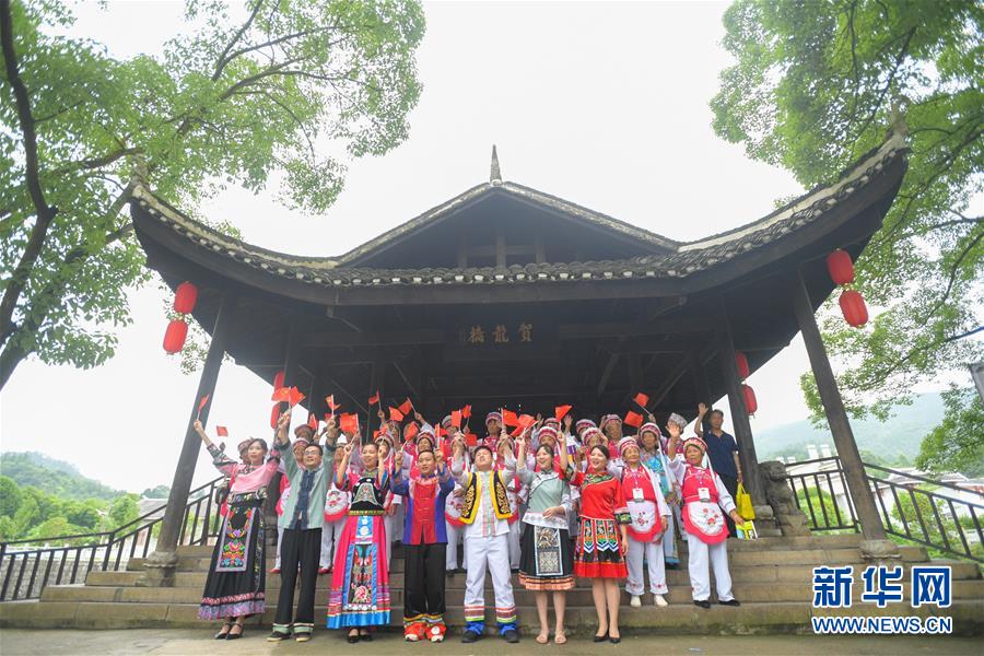 （壯麗70年&middot;奮斗新時(shí)代&mdash;&mdash;記者再走長征路&middot;圖文互動(dòng)）（4）何須馬革裹尸還&mdash;&mdash;重訪紅二、六軍團(tuán)出發(fā)地