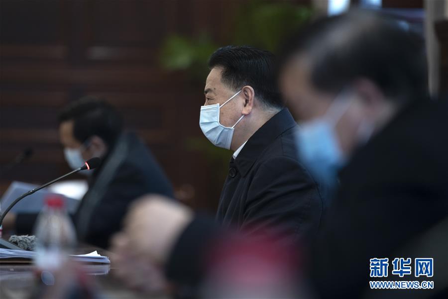 （聚焦疫情防控&middot;圖文互動）（4）急防控所急，沖鋒勇向前&mdash;&mdash;華中科技大學以科研攻關推動疫情防控救治觀察