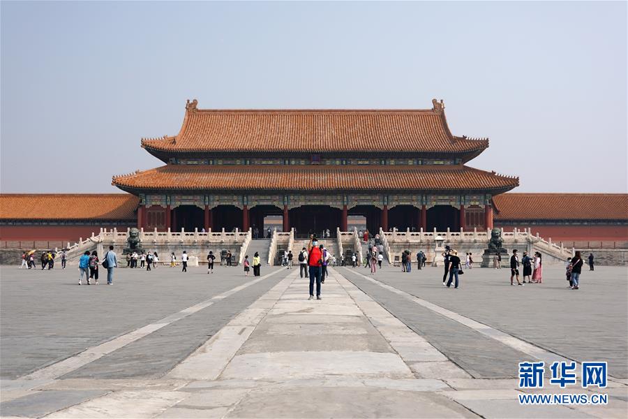 （社會）（3）北京：&ldquo;五一&rdquo;假期旅游接待總?cè)藬?shù)463.3萬人次