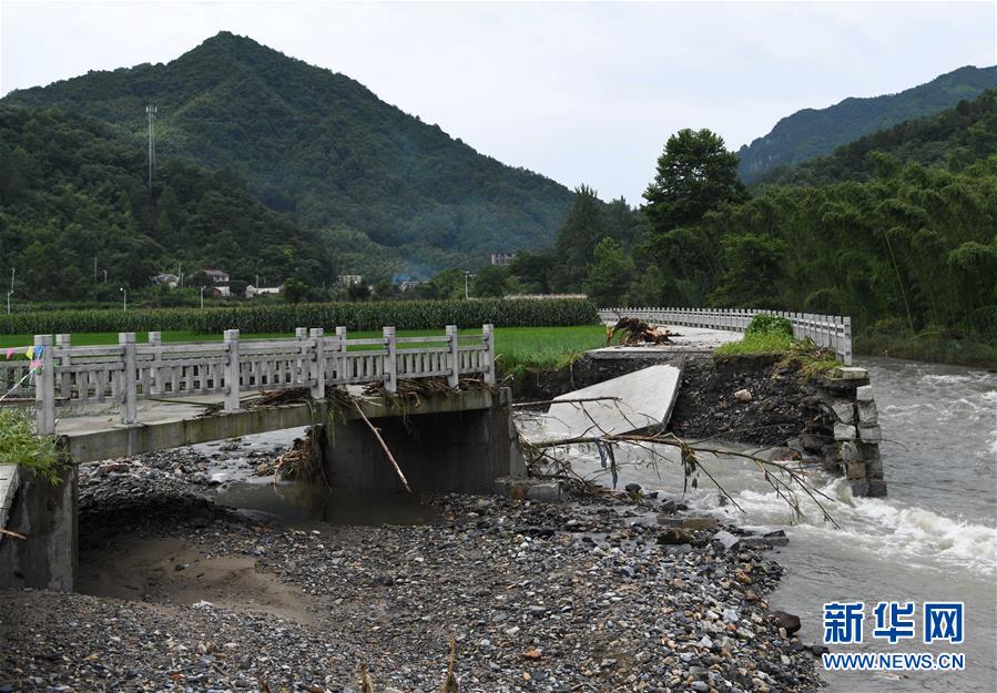 （防汛抗洪&middot;圖文互動）（1）山洪過境24小時&mdash;&mdash;安徽旌德&ldquo;水退人進&rdquo;保脫貧見聞