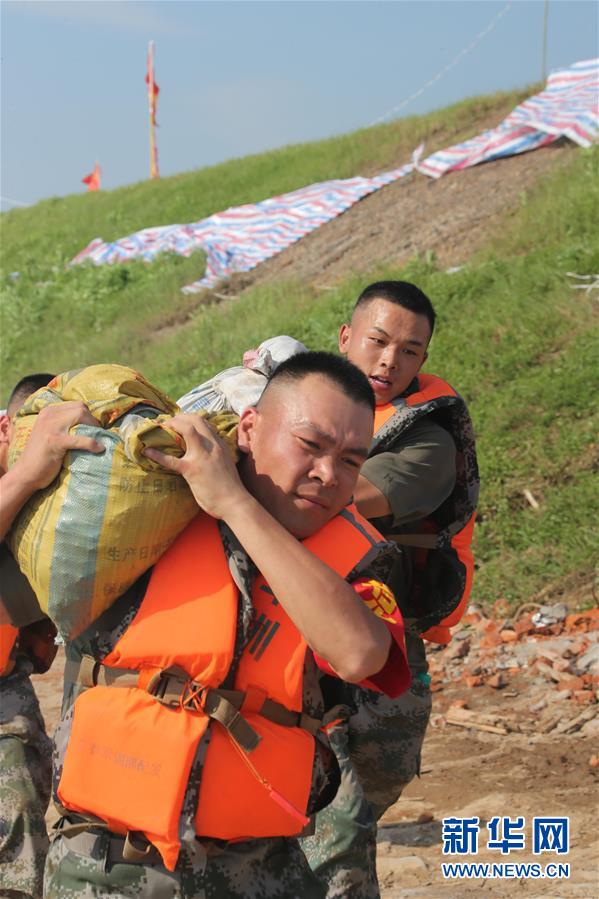 （在習近平強軍思想指引下&middot;我們在戰位報告&middot;圖文互動）（1）陸軍第71集團軍某旅&ldquo;王杰班&rdquo;：做新時代王杰式好戰士