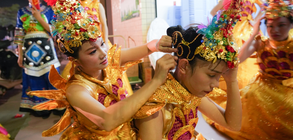 從幼兒園醫(yī)生到藝術(shù)團(tuán)舞者&mdash;&mdash;外來工廖鴻慧在中山幸福忙碌的生活