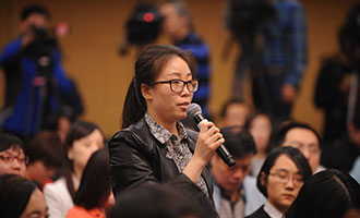 現場記者提問