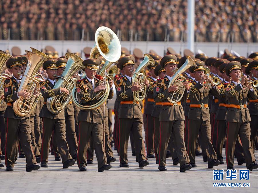 (國際)(13)朝鮮舉行閱兵集會慶祝建國70周年